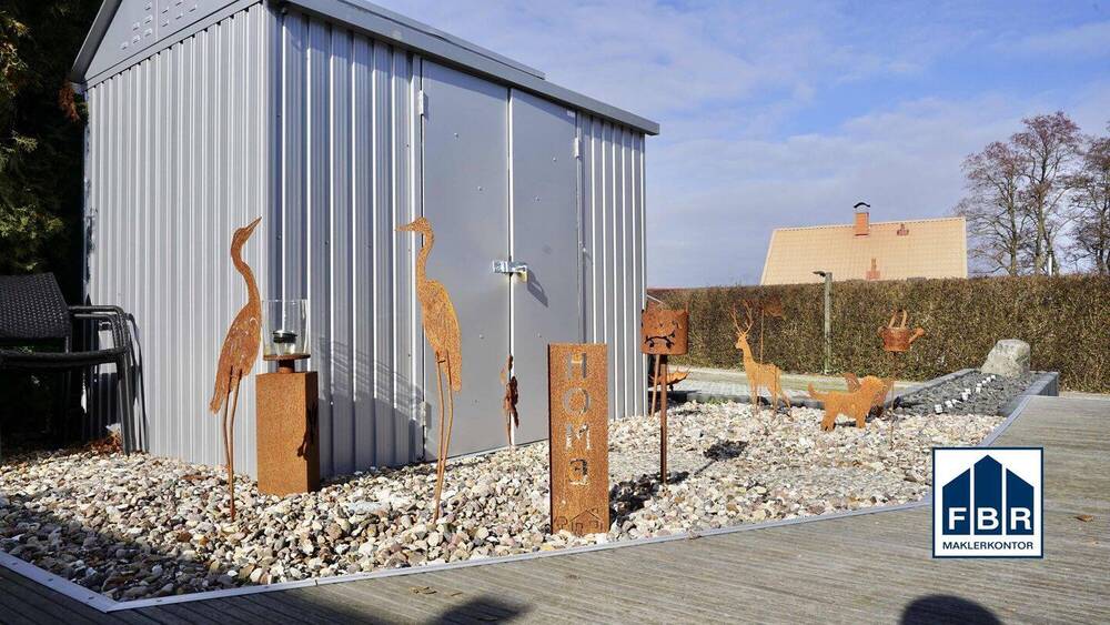 Mehrfamilienhaus, Wohnhaus Schwerin Wickendorf - 2 Zimmer, 65 m&sup2;, 125.000&euro; | Angebot:26018477