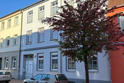 Wohnung Schwerin - 2 Zimmer, 49 m&sup2;, 450&euro; | Angebot:24830945