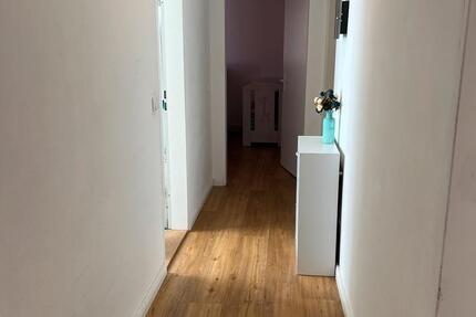 Wohnung Schwerin - 3 Zimmer, 67 m&sup2;, 720&euro; | Angebot:26476018