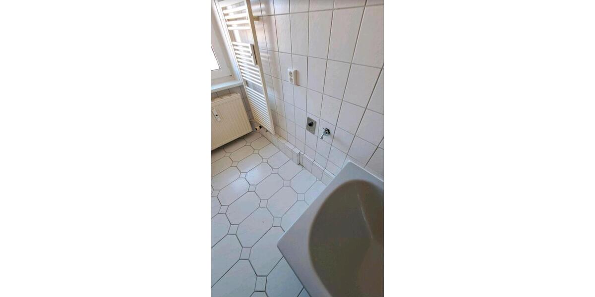Dachgeschoßwohnung Lützow - 4 Zimmer, 78 m&sup2;, 850&euro; | Angebot:25793643