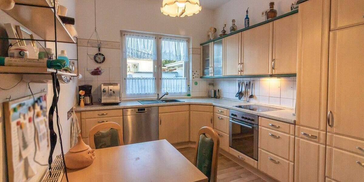 Einfamilienhaus Schwerin Friedrichsthal - 6 Zimmer, 185 m&sup2;, 359.000&euro; | Angebot:25733801