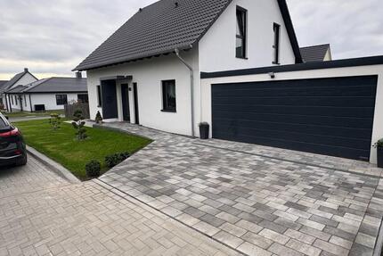 Luxuriöses Einfamilienhaus mit 5,5 Zimmern in SN 5 zimmer