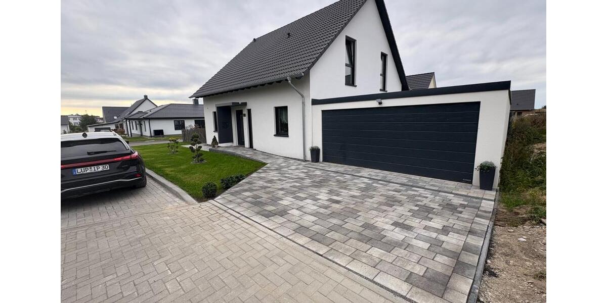 Luxuriöses Einfamilienhaus mit 5,5 Zimmern in SN 5 zimmer