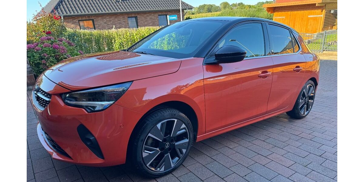 Opel Corsa 91.400 km 11.900 € Mühlen Eichsen 19205