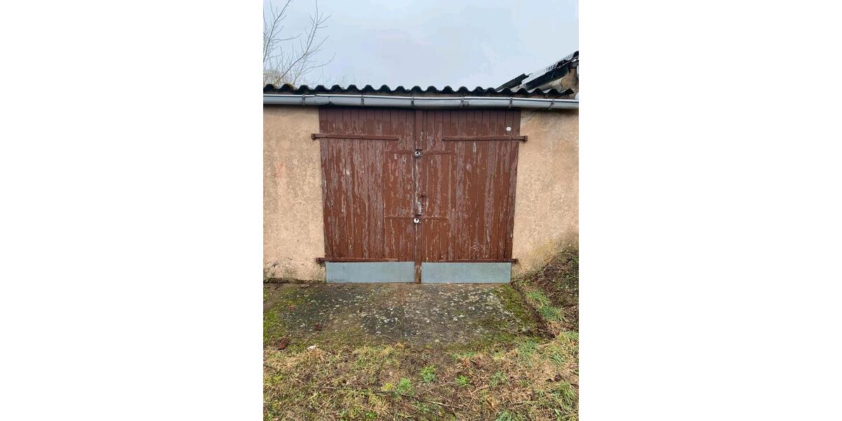 Garagen / Stellplätze Schwerin Gartenstadt - 70&euro; | Angebot:24821821