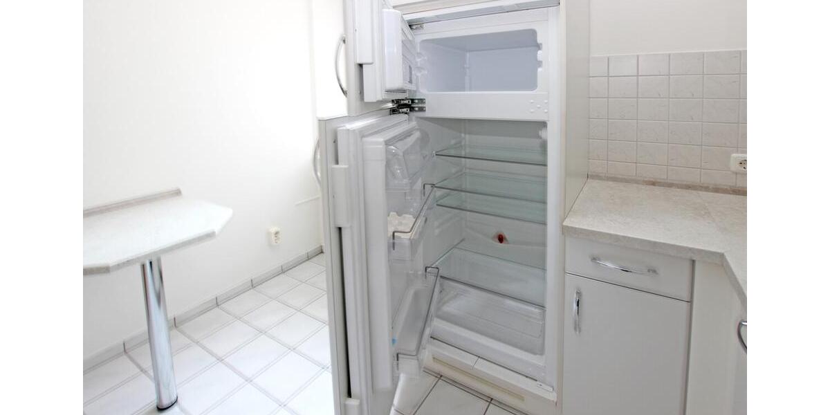 Nette 2- Zimmer- Wohnung mit Terrasse und EBK in der Schweriner Altstadt ! 2 zimmer