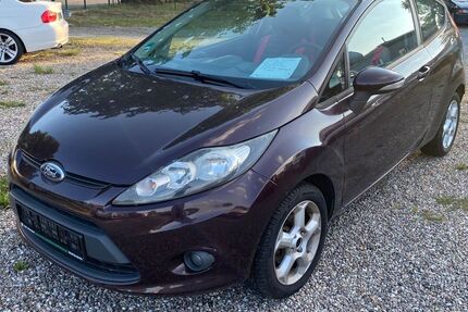 Ford Fiesta 137.000 km 1.950 &euro; Bandenitz 19230
