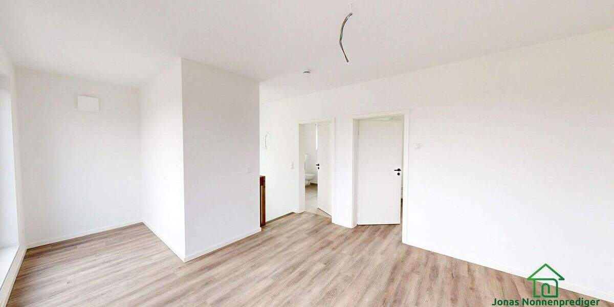 Reihenmittelhaus Schwerin Krebsförden - 6 Zimmer, 144 m&sup2;, 499.000&euro; | Angebot:25697287