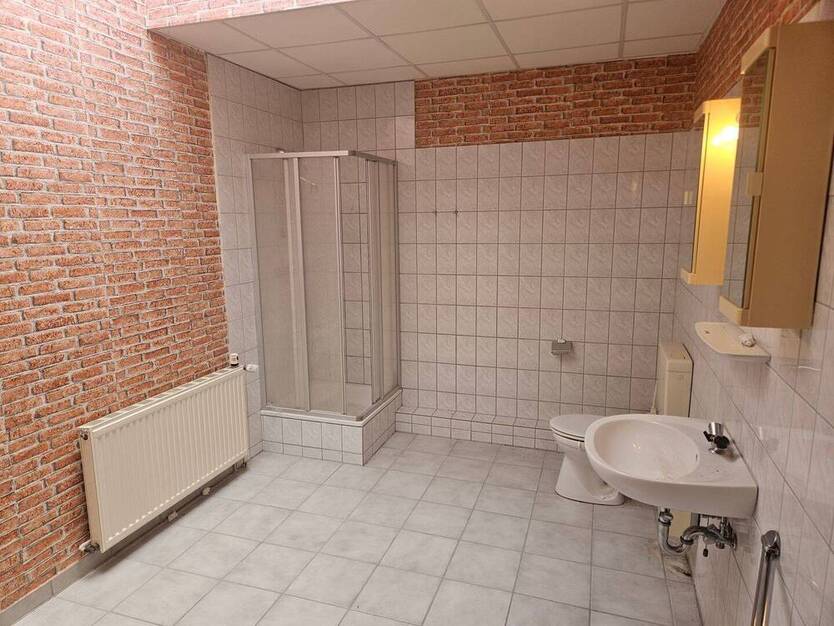 ...Ihr neuer Firmensitz nahe Schwerin!