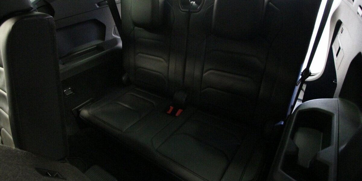 Seat Tarraco 2.0 TSI DSG Xcellence 4Drive 7-SITZ+AHK 89.324 km 26.900 &euro; Hagenow 19230