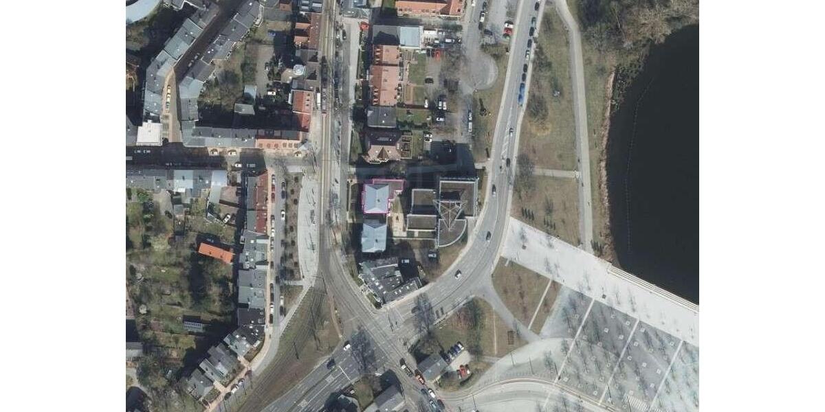 Etagenwohnung Schwerin - 2 Zimmer, 62 m&sup2;, 748&euro; | Angebot:25784655