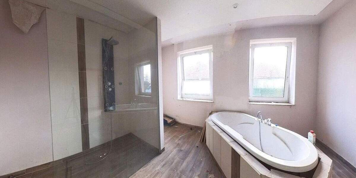 Mehrfamilienhaus, Wohnhaus Zölkow Hof Grabow - 1 Zimmer, 170 m&sup2;, 75.000&euro; | Angebot:25757020