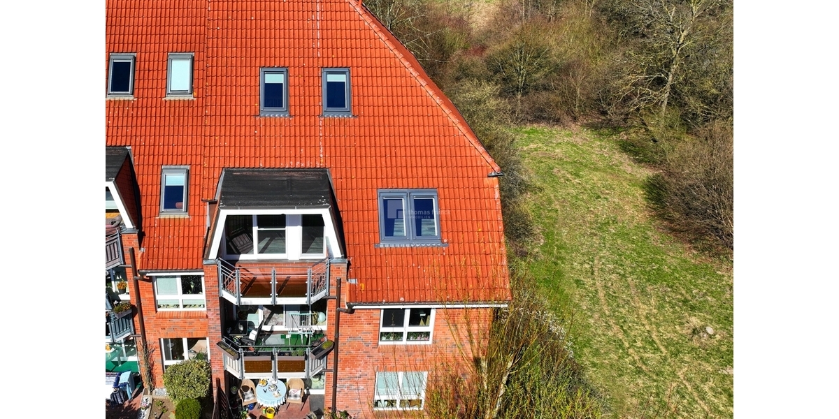 Wohnen wie im eigenen Haus: Lichtdurchflutete Maisonette mit USP und 180°-Schwerin-Panorama - Maisonettenwohnung Schwerin Friedrichsthal | Angebot:25637386