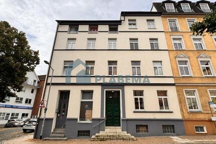 2,5-Zimmer- Erdgeschosswohnung nahe Schlossparkcenter mit Einbauküche 2.5 zimmer