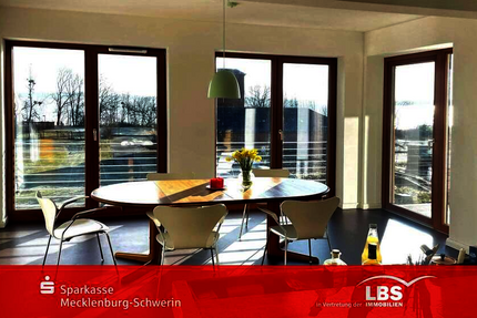 Wohnung Schwerin Altstadt - 4 Zimmer, 110 m&sup2;, 645.000&euro; | Angebot:26382358