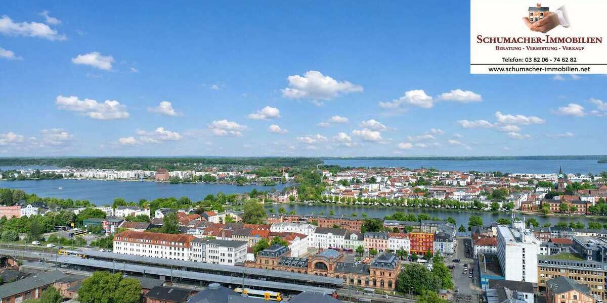 Einfamilienhaus Schwerin - 13 Zimmer, 240 m&sup2;, 398.000&euro; | Angebot:26741009