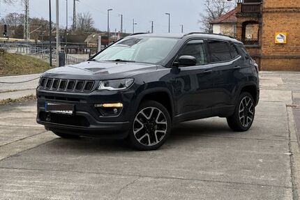 Jeep Compass 167.000 km 14.250 &euro; Königs Wusterhausen 15711