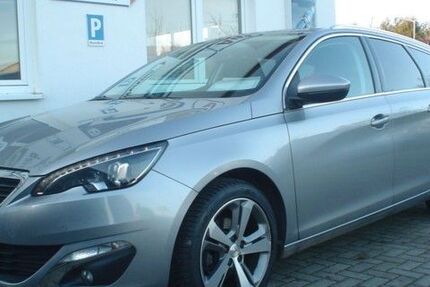 Peugeot 308 99.000 km 8.850 &euro; Brüsewitz 19071