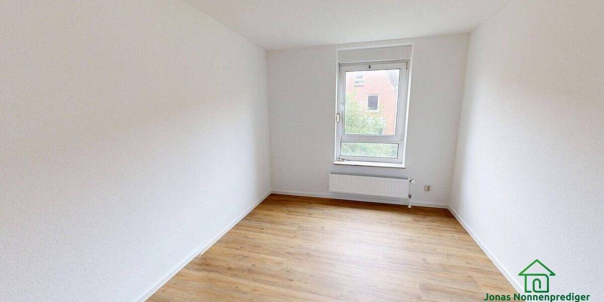 Reihenendhaus Schwerin Mueß - 6 Zimmer, 151 m&sup2;, 320.000&euro; | Angebot:26512941