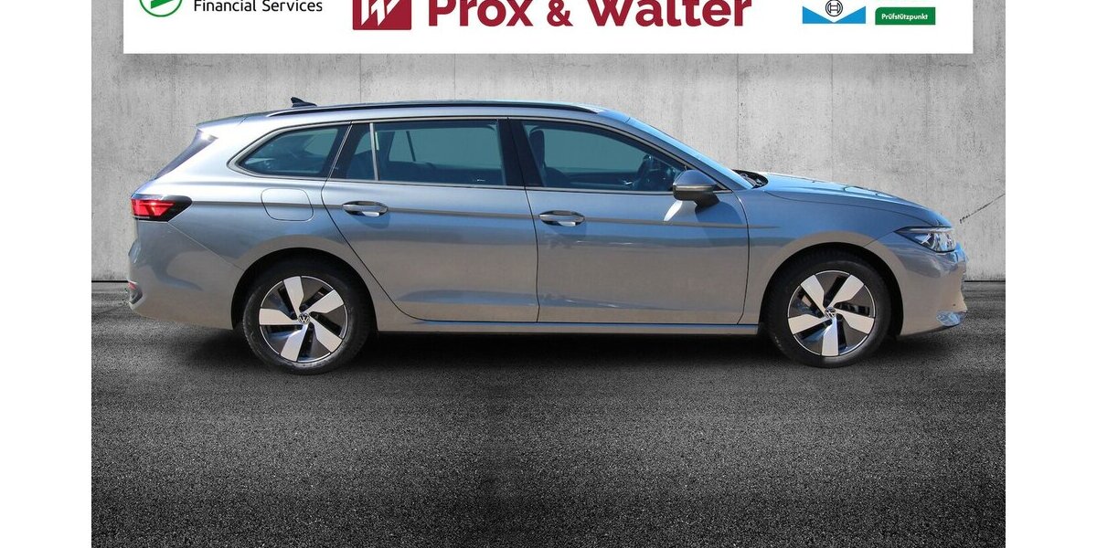 VW Passat Variant 1.5 eTSI 7-DSG LED+KAMERA+WINTER 33.281 km 26.900 &euro; Hagenow 19230