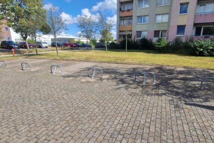 Garagen / Stellplätze Schwerin Gartenstadt - 25&euro; | Angebot:24092202