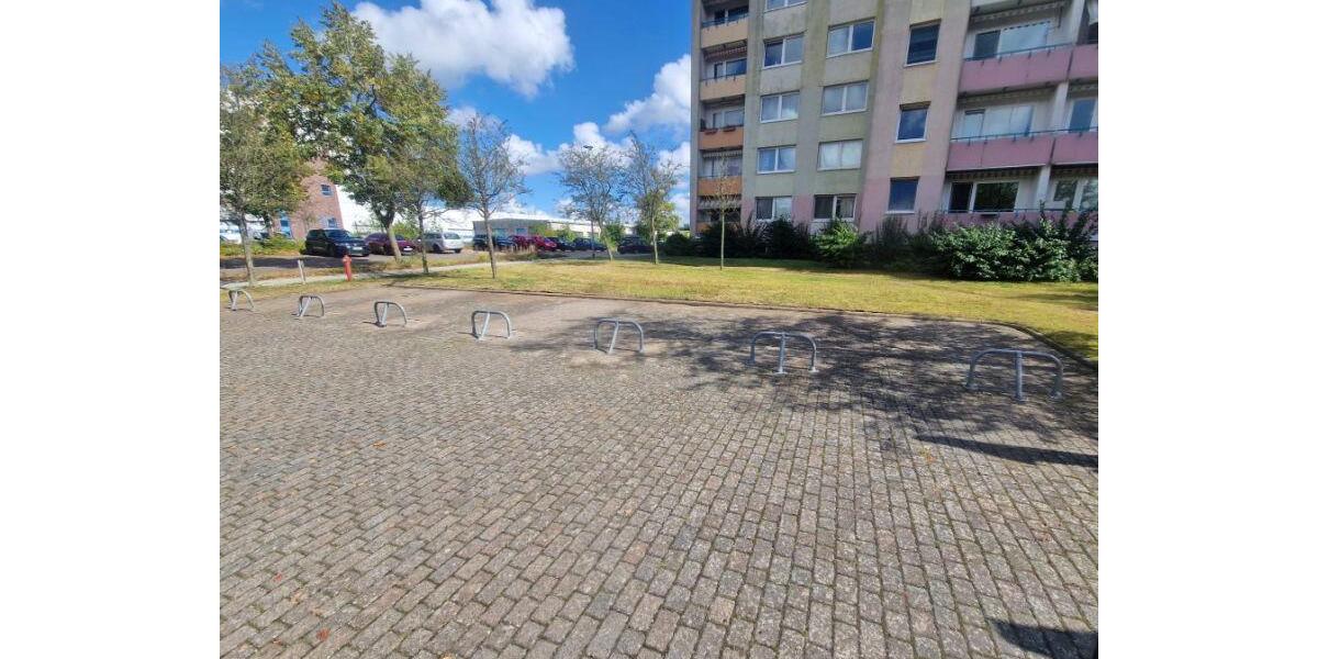 Garagen / Stellplätze Schwerin Gartenstadt - 25&euro; | Angebot:24092202