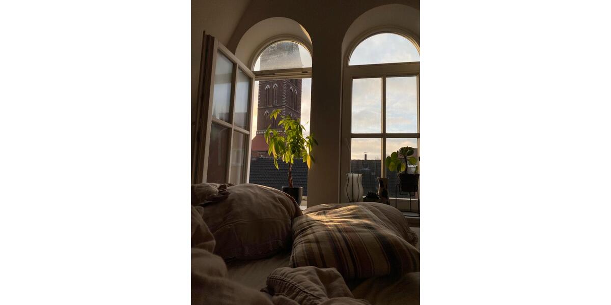 Geräumige Dachgeschoss Wohnung in der Altstadt Wismars 2 zimmer