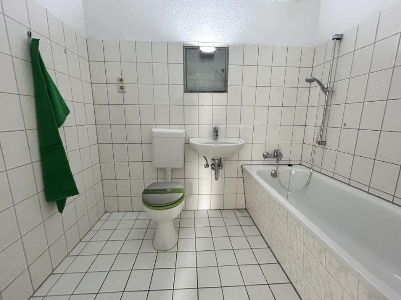 Etagenwohnung Schwerin Gartenstadt - 2 Zimmer, 47 m&sup2;, 308&euro; | Angebot:26676785