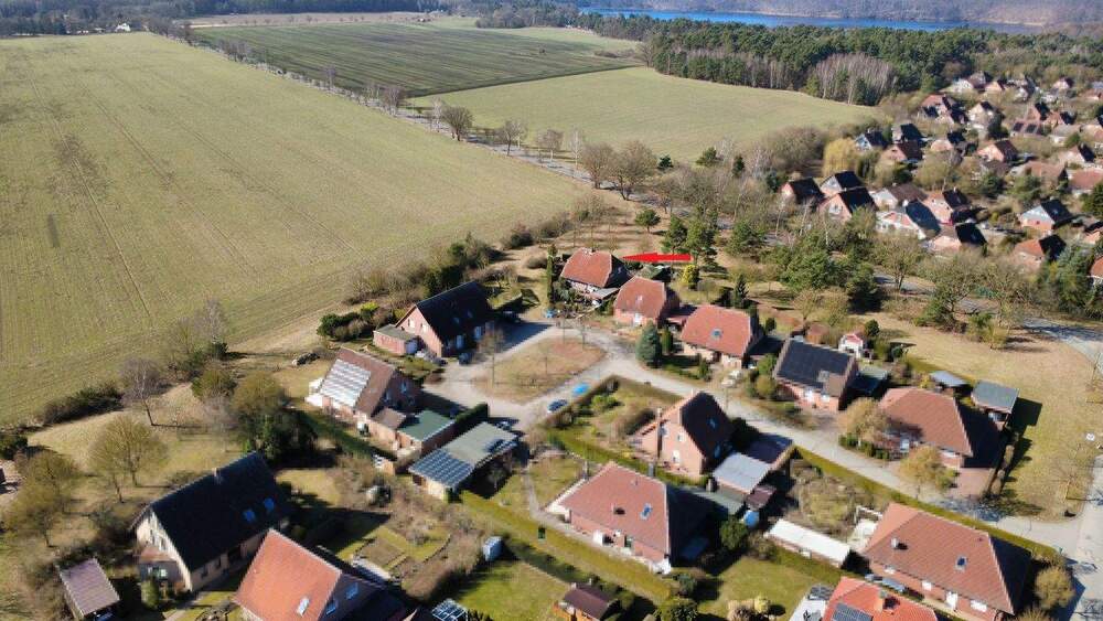 Einfamilienhaus Pinnow - 5 Zimmer, 117 m&sup2;, 299.000&euro; | Angebot:25663714