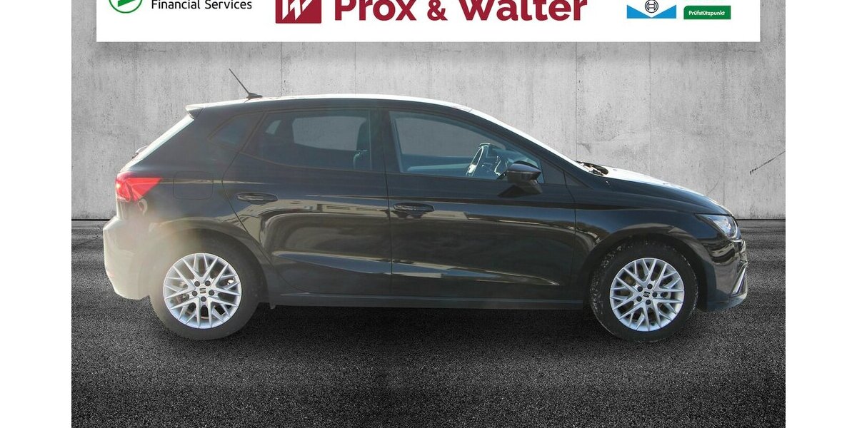 Seat Ibiza TSI OPF FR Sport NAVI+LED+WINTER-PAKET+ALU 16.977 km 18.590 &euro; Hagenow 19230
