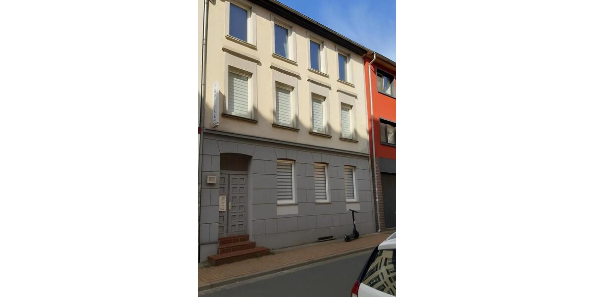 Mehrfamilienhaus, Wohnhaus Schwerin - 4 Zimmer, 231 m&sup2;, 400.000&euro; | Angebot:25268681