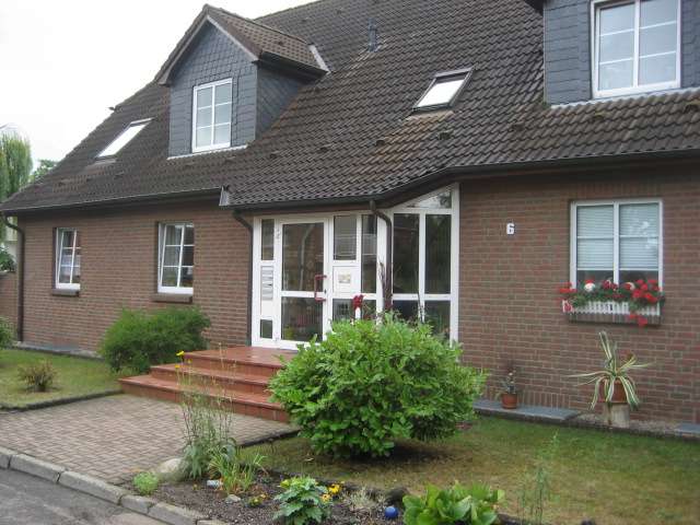 Haus zum Kaufen in Schwerin 1.290.000 € 555 m²