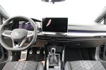 VW Golf VIII Variant 1.5 TSI R-Line LED+KAMERA+ACC 29.927 km 26.500 &euro; Hagenow 19230