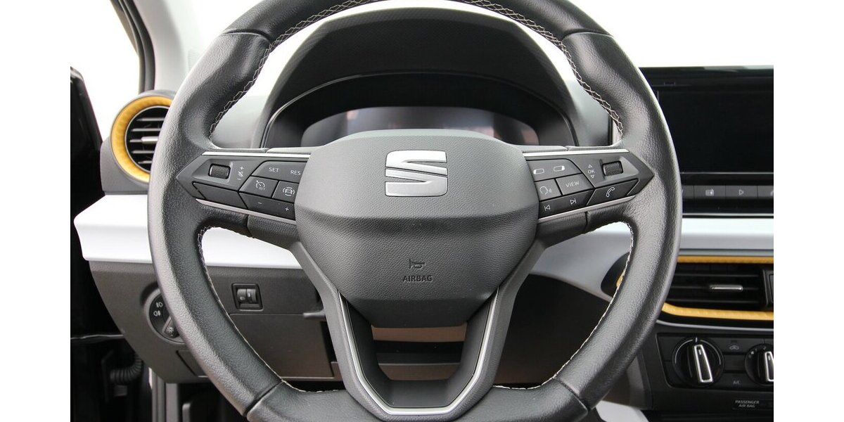 Seat Arona TSI OPF 7-DSG Style LED+TEMPOMAT+KLIMA+ALU 13.847 km 18.700 &euro; Hagenow 19230