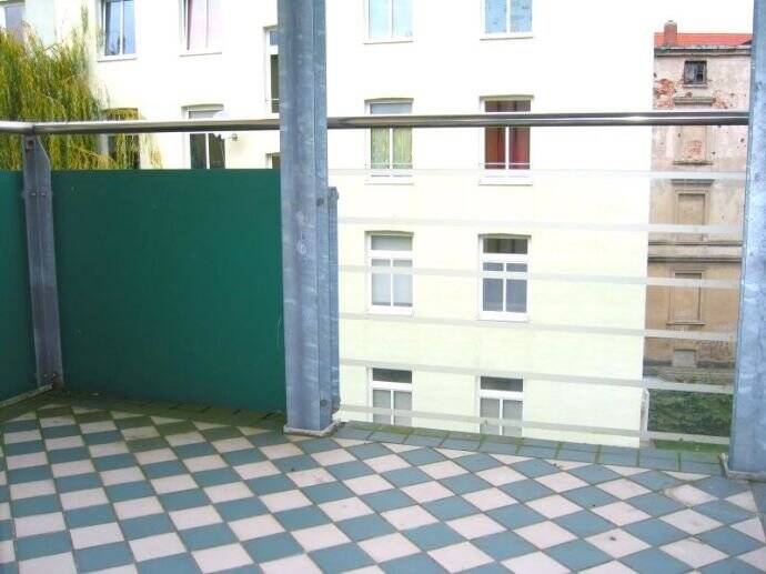Etagenwohnung Schwerin Feldstadt - 3 Zimmer, 67 m&sup2;, 670&euro; | Angebot:26499224