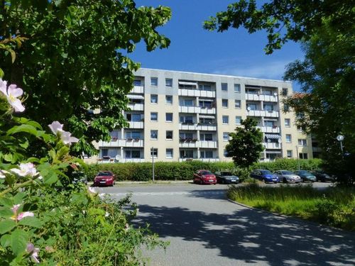 Etagenwohnung Schwerin Gartenstadt - 2 Zimmer, 47 m&sup2;, 308&euro; | Angebot:26676785