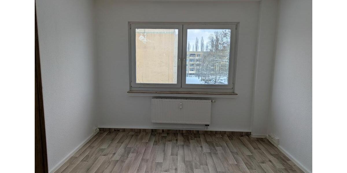 Etagenwohnung Hagenow - 4 Zimmer, 78 m&sup2;, 475&euro; | Angebot:25120816