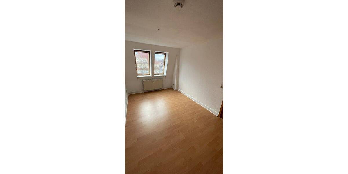 Etagenwohnung Schwerin Schelfstadt - 2 Zimmer, 70 m&sup2;, 700&euro; | Angebot:26904292