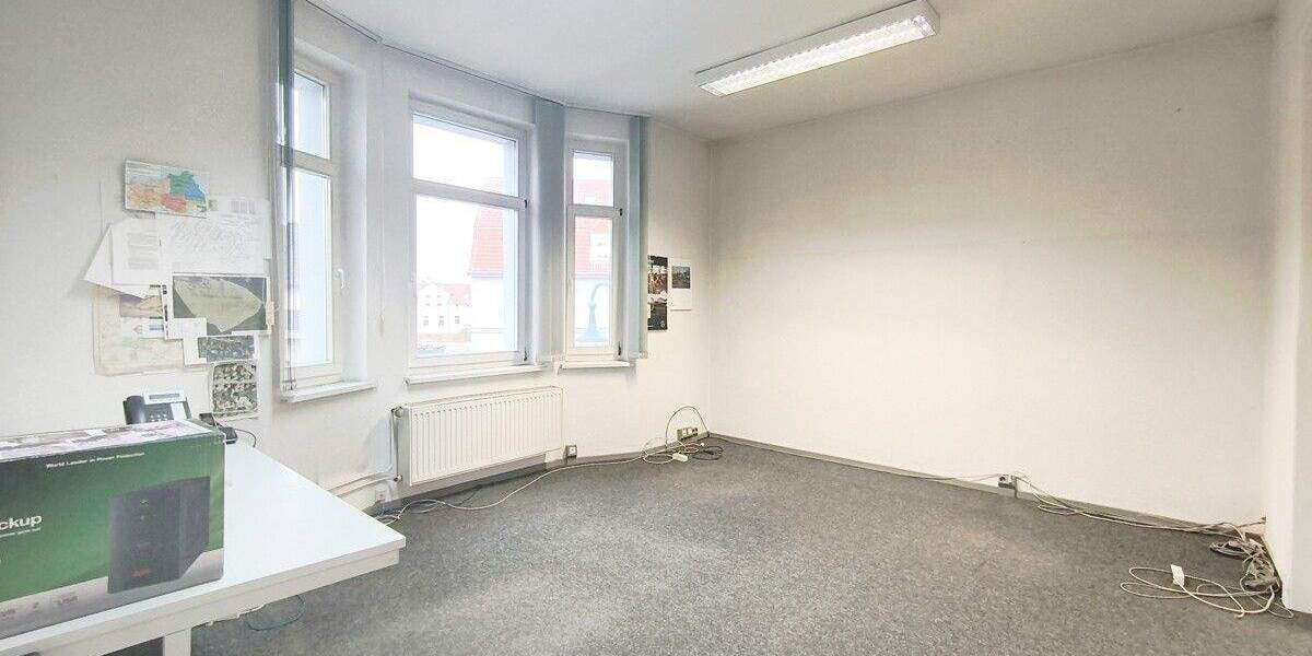 Mehrfamilienhaus, Wohnhaus Hagenow - 9 Zimmer, 265.000&euro; | Angebot:25730059