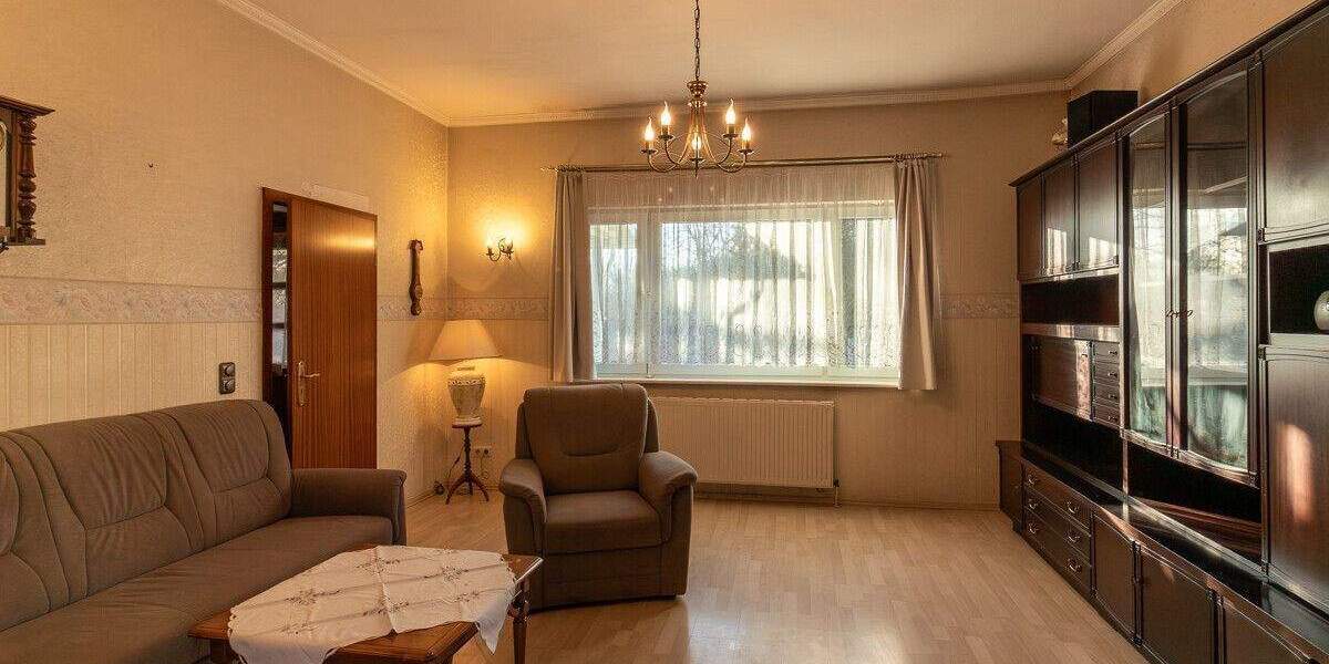 Einfamilienhaus Schwerin Friedrichsthal - 6 Zimmer, 185 m&sup2;, 359.000&euro; | Angebot:25733801