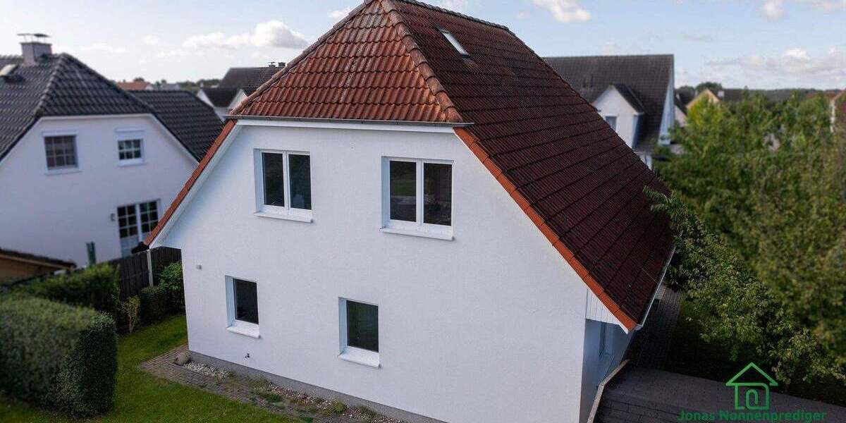 Einfamilienhaus Pampow - 5 Zimmer, 120 m&sup2;, 385.000&euro; | Angebot:25716251