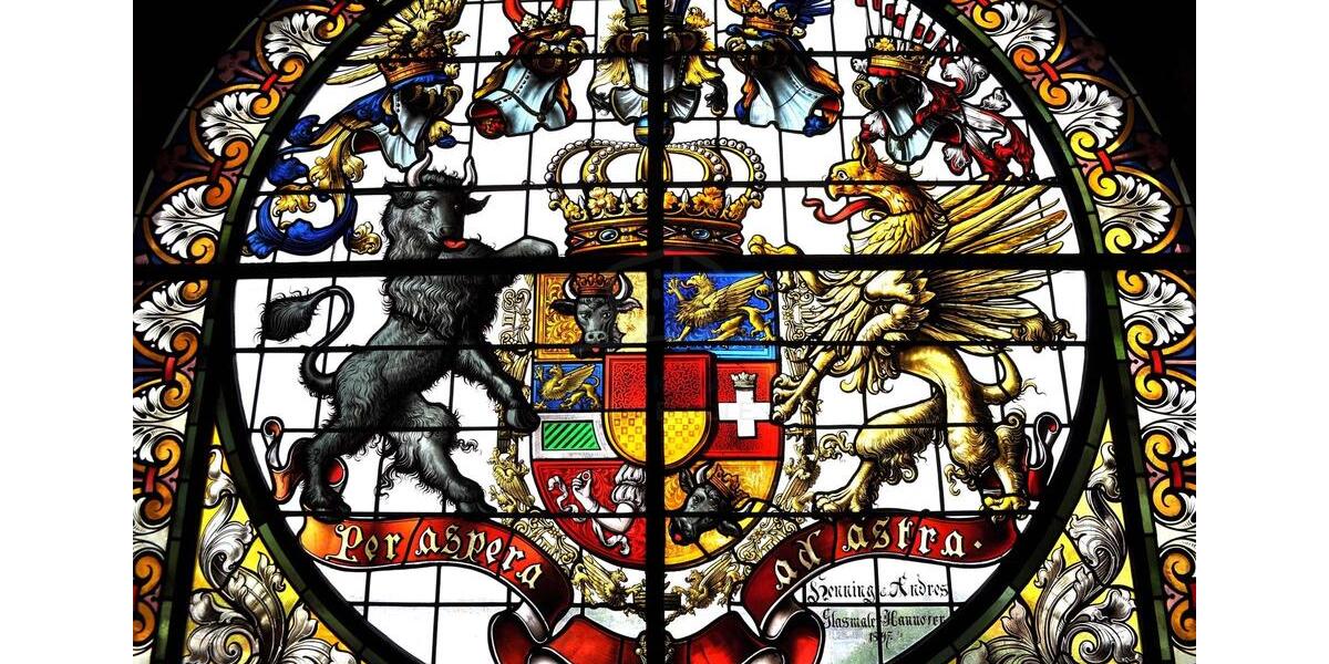 Erstbezug! Hochwertig ausgestattete 5-Zimmer-Wohnung | Fahrstuhl | direkt am Hauptbahnhof 5 zimmer