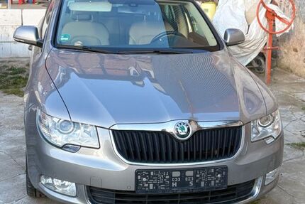 Skoda Superb 93.000 km 4.199 &euro; Schwerin 19063