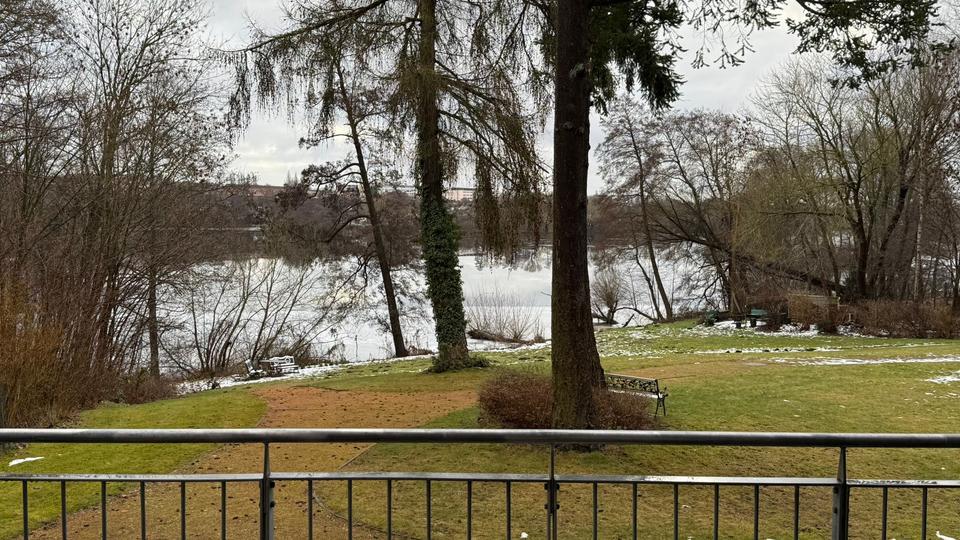 Erdgeschoßwohnung Schwerin Friedrichsthal - 2 Zimmer, 82 m&sup2;, 819&euro; | Angebot:24492773