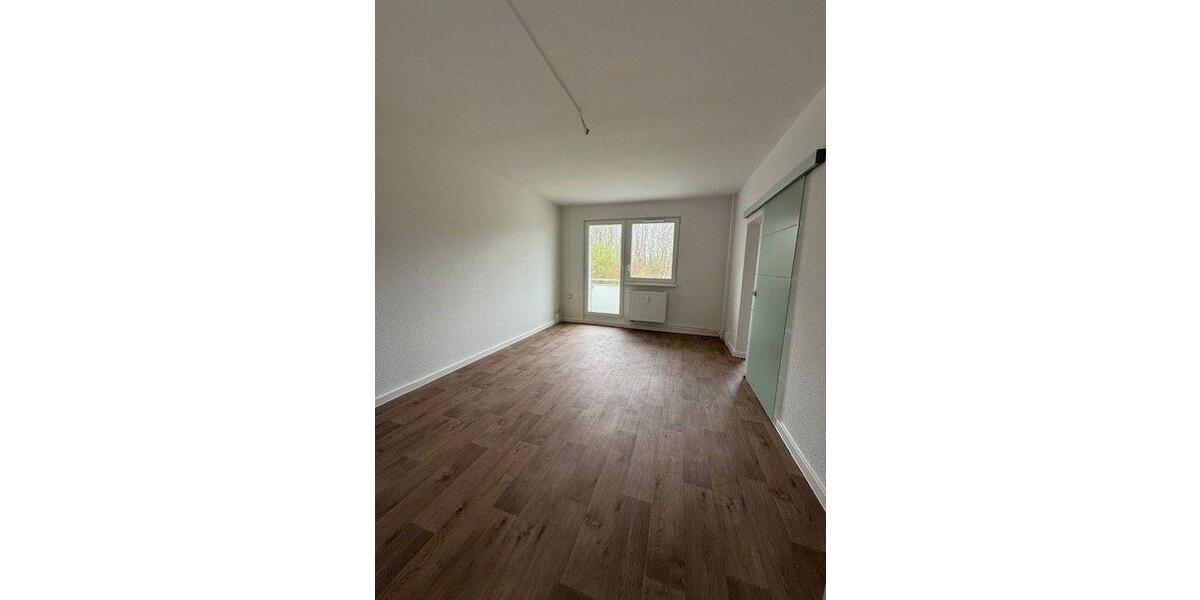 Etagenwohnung Schwerin Gartenstadt - 2 Zimmer, 47 m&sup2;, 349&euro; | Angebot:26142817