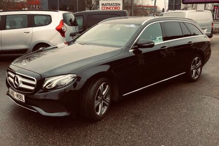 Mercedes E 220