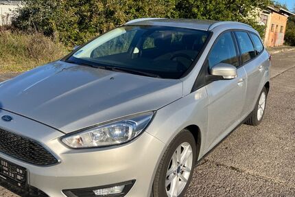 Ford Focus 131.000 km 6.499 &euro; Schwerin 19061