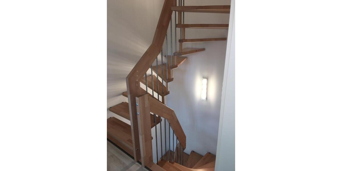 Etagenwohnung Schwerin Gartenstadt - 3 Zimmer, 78 m&sup2;, 825&euro; | Angebot:26057842