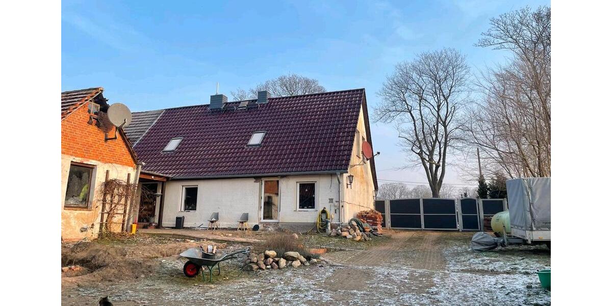Doppelhaushälfte Dorf Mecklenburg - 5 Zimmer, 150 m&sup2;, 258.000&euro; | Angebot:24825899