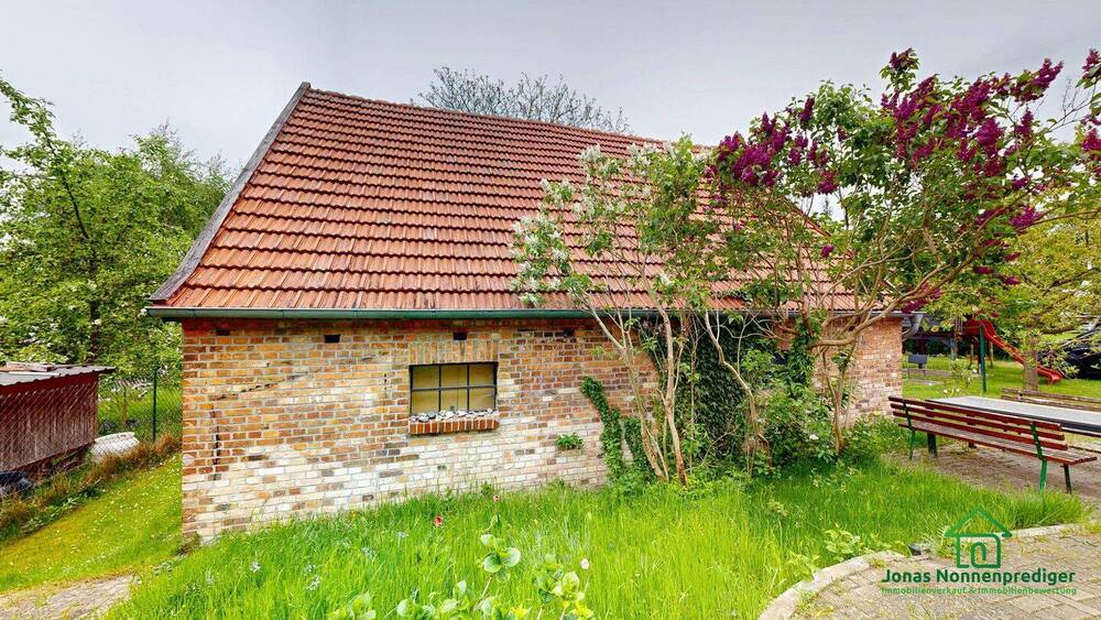 Reihenmittelhaus Leezen - 3 Zimmer, 113 m&sup2;, 190.000&euro; | Angebot:26605002
